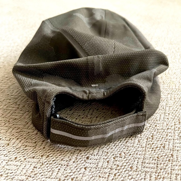 Lululemon Athletica Camouflage Hat - Picture 3 of 7
